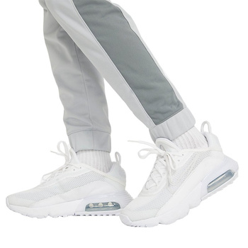 dres sportowy chłopięcy NIKE TRACK SUIT JUNIOR / CU9202-077