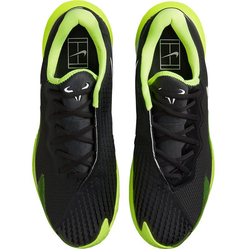 nike zoom cage 4